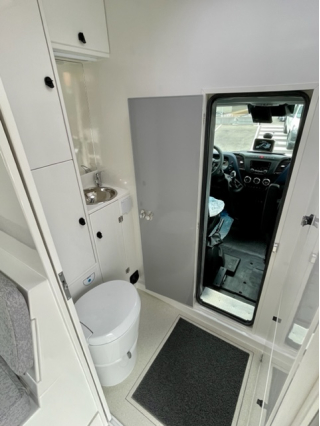 L'Azalai Truck : Intérieur