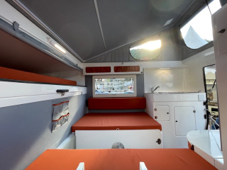 Lababouch : Intérieur